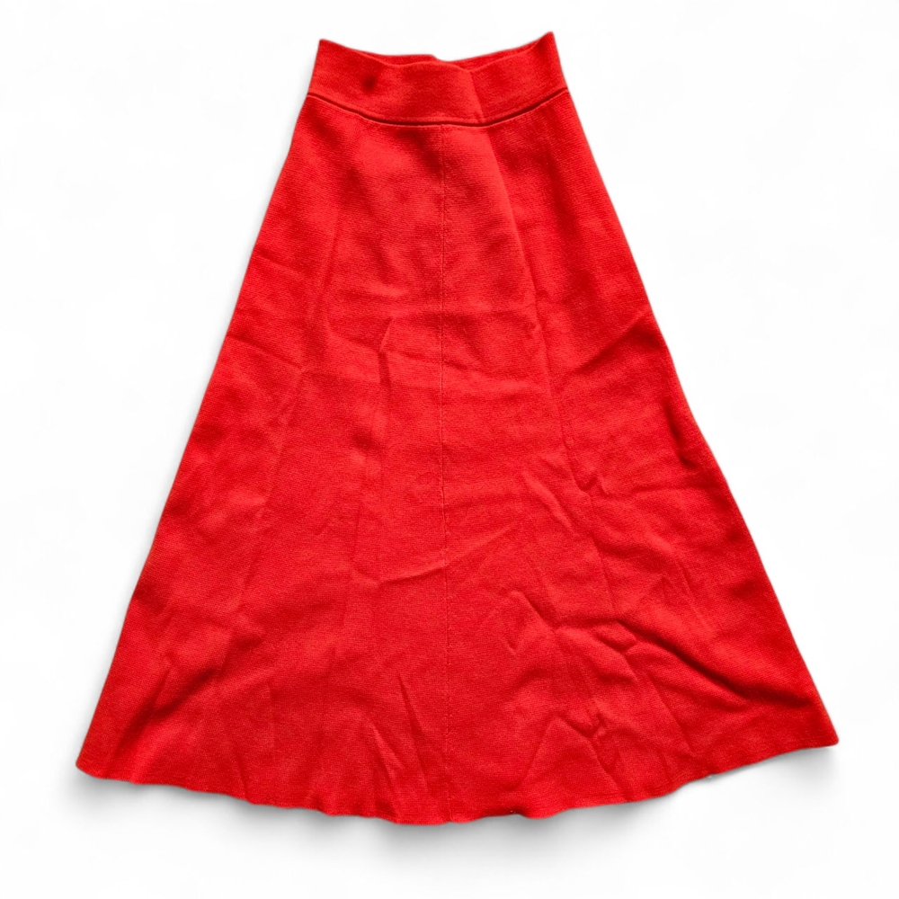 NWT Chic Red Thick Knit Midi Skirt for Women fits like S + stretchy